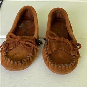 Minnetonka Shoes - Minnetonka moccasins Minnetonka Shoes - Minnetonka moccasins